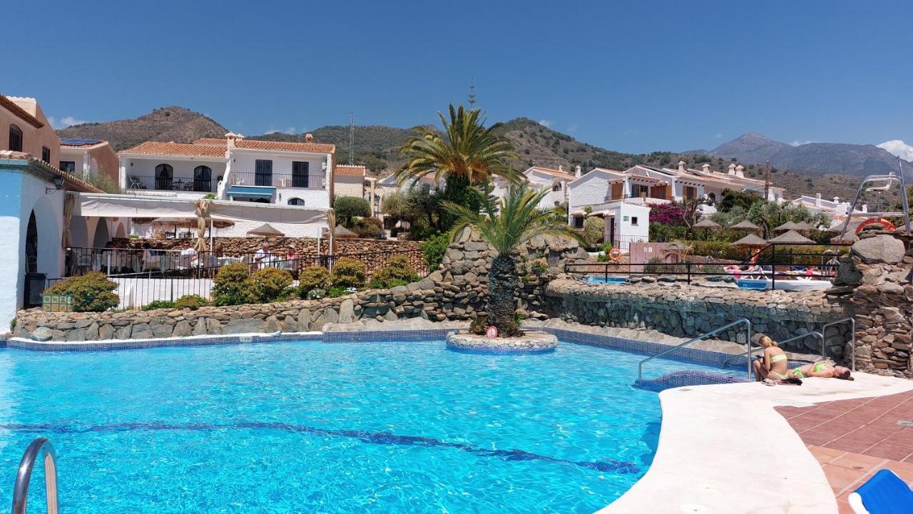 New Boho Home With Balcony, Private Garden And Communal Pool Nerja Exterior foto